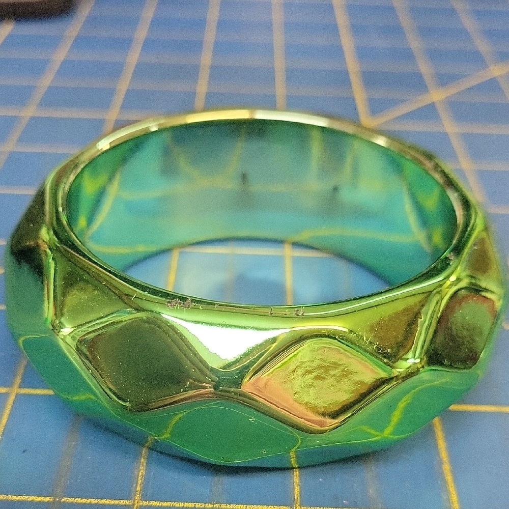 Green Geometric Bangle Bracelet